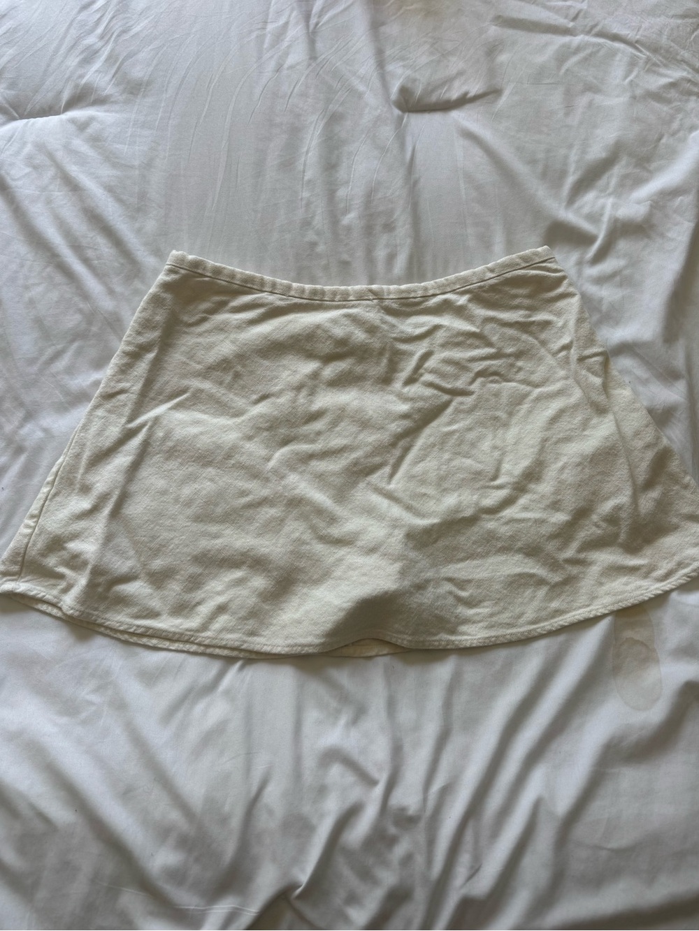 PacSun Cream Skater Mini Skirt